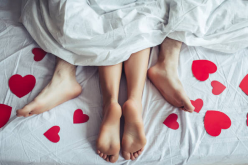 Tiểu buốt sau quan hệ là bị sao? Điều trị thế nào?